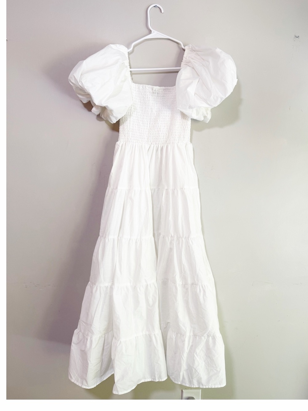 Petal and pup annette puff sleeve midi dress white size medium - Picture 3 of 4